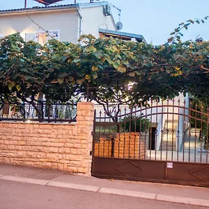 https://spa-studio-dor.in-istria.net